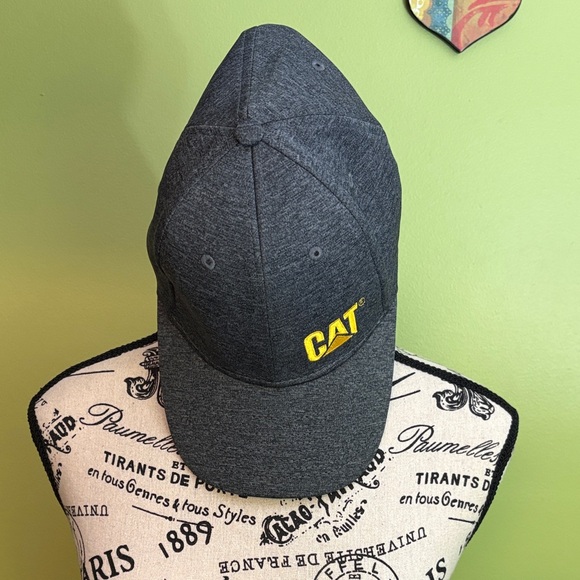 CAT Dark Gray Men's Baseball Cap - Picture 1 of 10